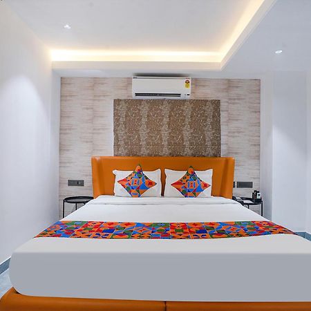 Fabhotel Prime Cloud 5 Studios Хидерабад Екстериор снимка