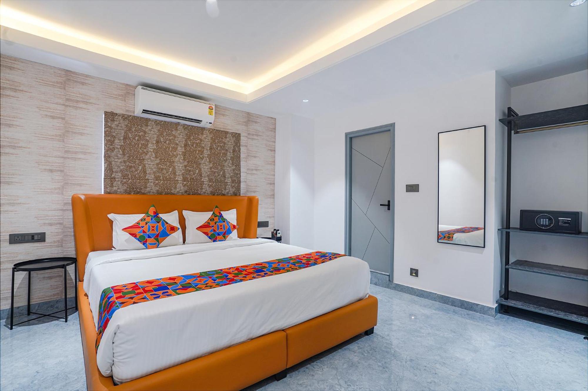 Fabhotel Prime Cloud 5 Studios Хидерабад Екстериор снимка